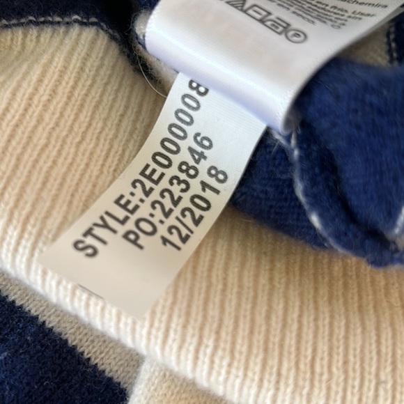 Vineyard Vines Cream & Blue Striped Cashmere & Wool Pullover Hoodie Sweater - M - Picture 13 of 15